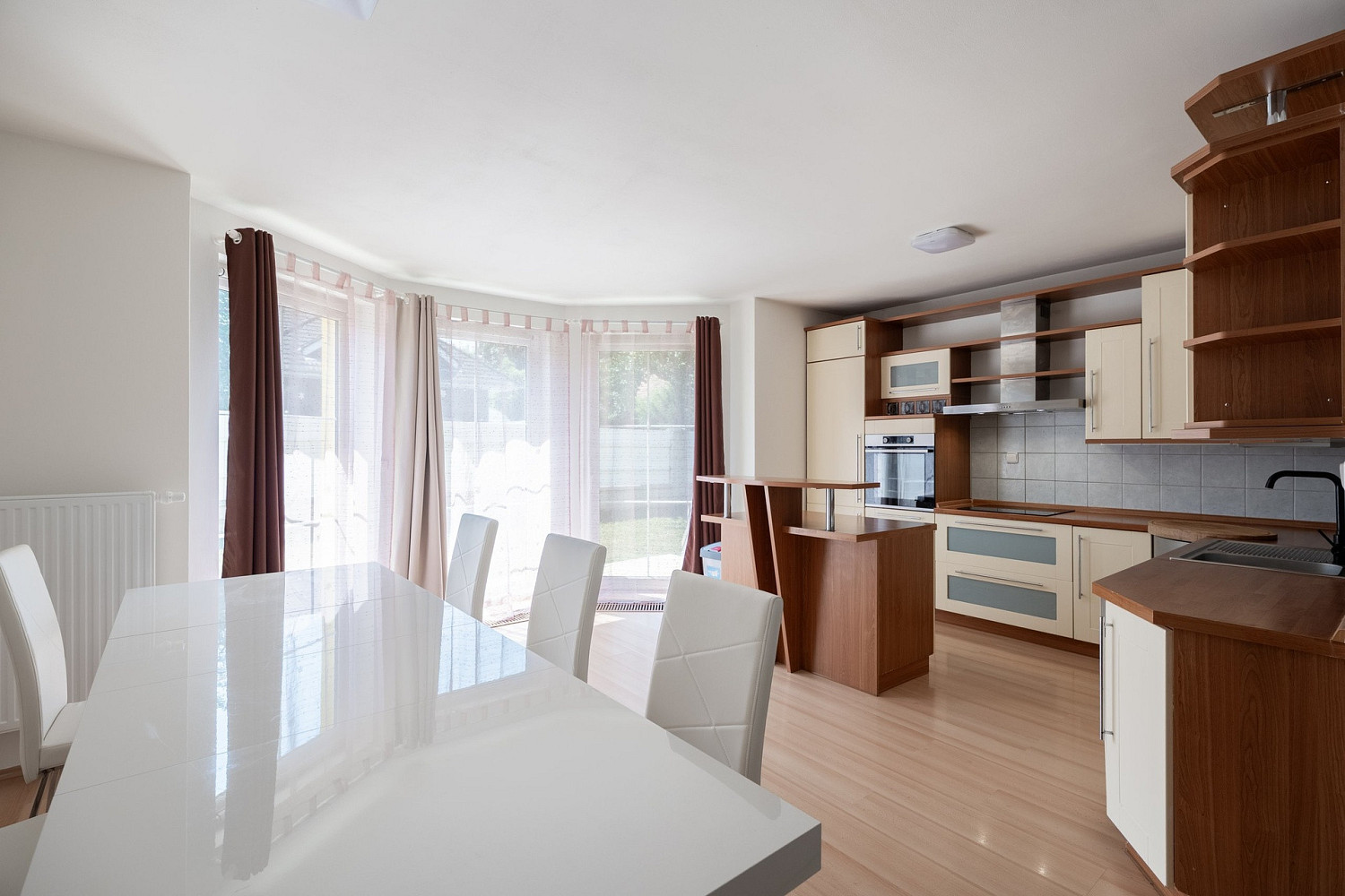 Pronájem domu 179 m² s pozemkem 760 m² — photo 4
