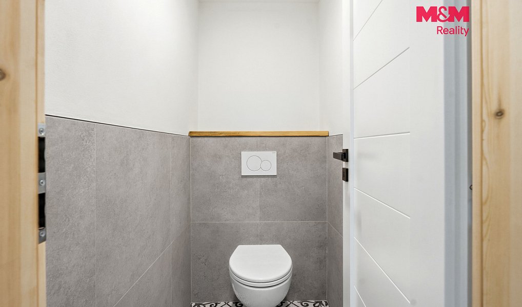 Prodej domu 313 m² s pozemkem 457 m², Železný Brod – náhled fotky 15