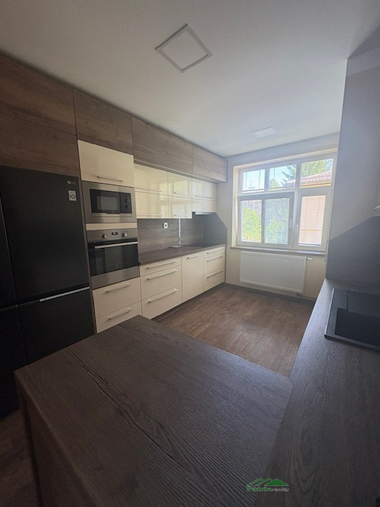 Prodej bytu 2+1 74 m² – pohled 3