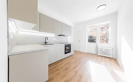 Pronájem bytu 2+kk 48 m², Sokolovská, Praha 8 - Karlín