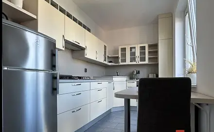 Pronájem bytu 2+1 50 m², Na Rybníčku, Opava - Předměstí