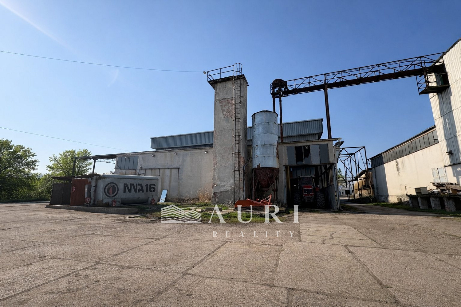 Prodej skladovacích prostor 29 845 m² – fotografie 3