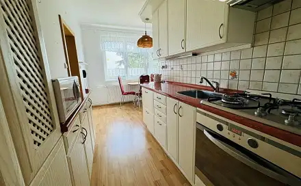 Pronájem bytu 3+1 72 m², Sídliště Plešivec, Český Krumlov - Plešivec