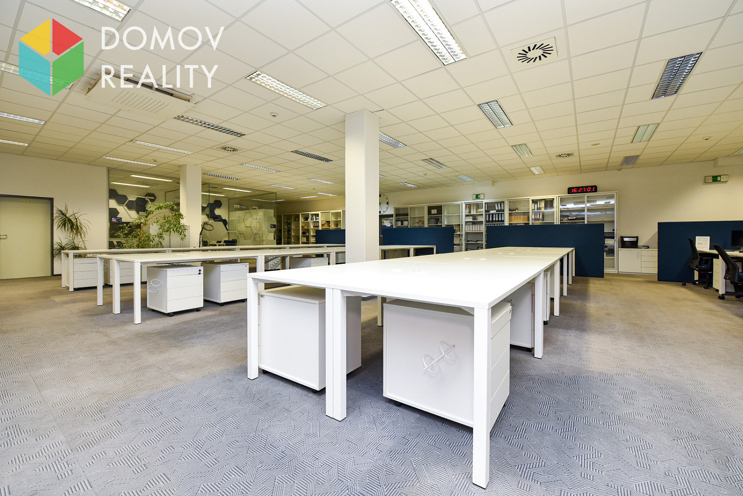 Pronájem kanceláře 525 m² – fotografie 4