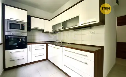Pronájem bytu 3+1 74 m², U Hřbitova, Jihlava