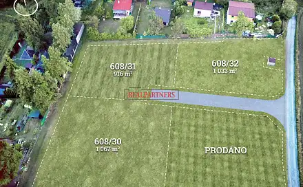 Prodej stavebního pozemku 1 067 m², Dobříš, okres Příbram
