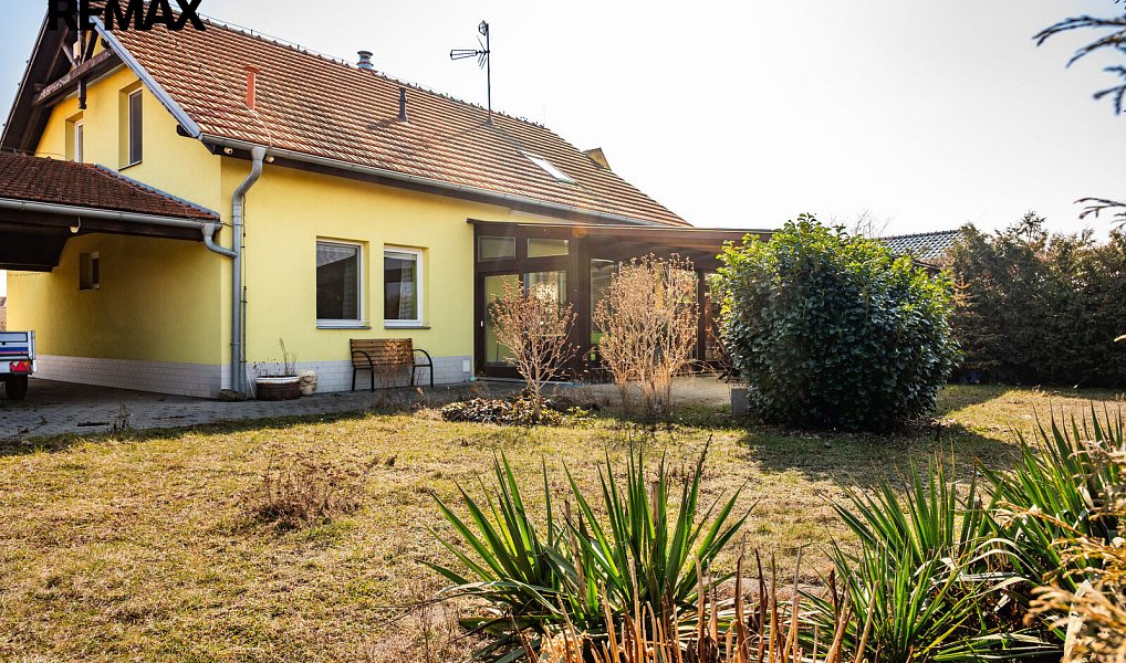 Prodej domu 209 m² s pozemkem 1 446 m², Bedihošť – náhled fotky 32