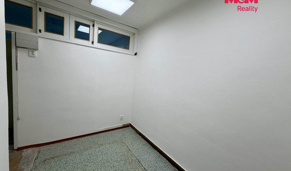 Pronájem obchodních prostor 25 m², Ostrava – náhled fotky 4