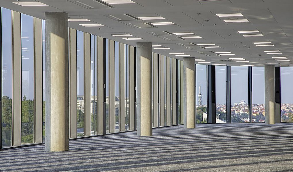 Pronájem kanceláře 872 m², Praha – náhled fotky 18