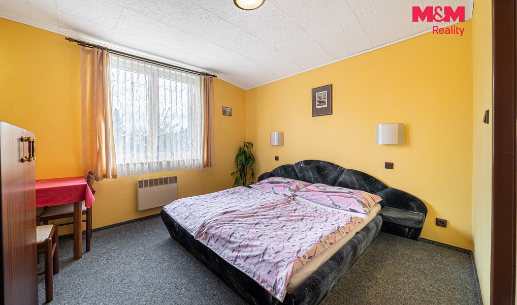 Prodej ubytovacího objektu 700 m², Abertamy – náhled fotky 12