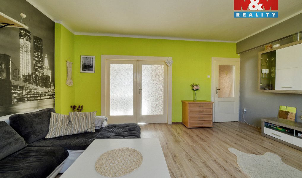 Prodej bytu 3+1 86 m², Cheb – náhled fotky 2