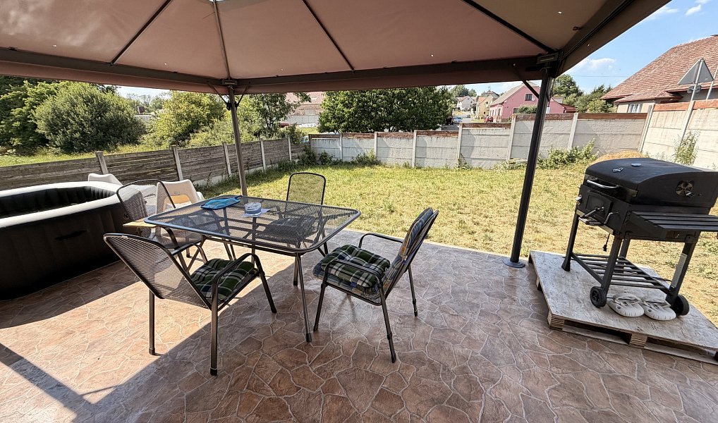Prodej domu 140 m² s pozemkem 485 m², Mladý Smolivec – náhled fotky 3