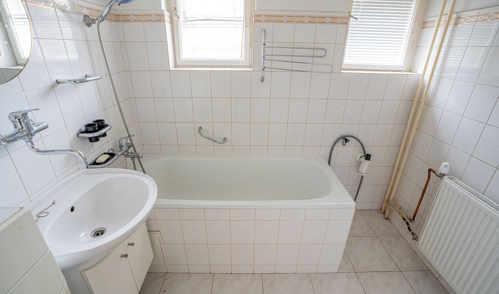 Prodej domu 600 m² s pozemkem 1 656 m², Tanvald – náhled fotky 25