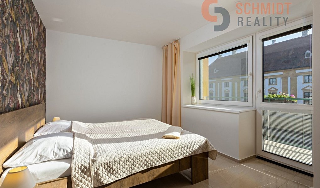 Prodej ubytovacího objektu 410 m², Lednice – náhled fotky 3