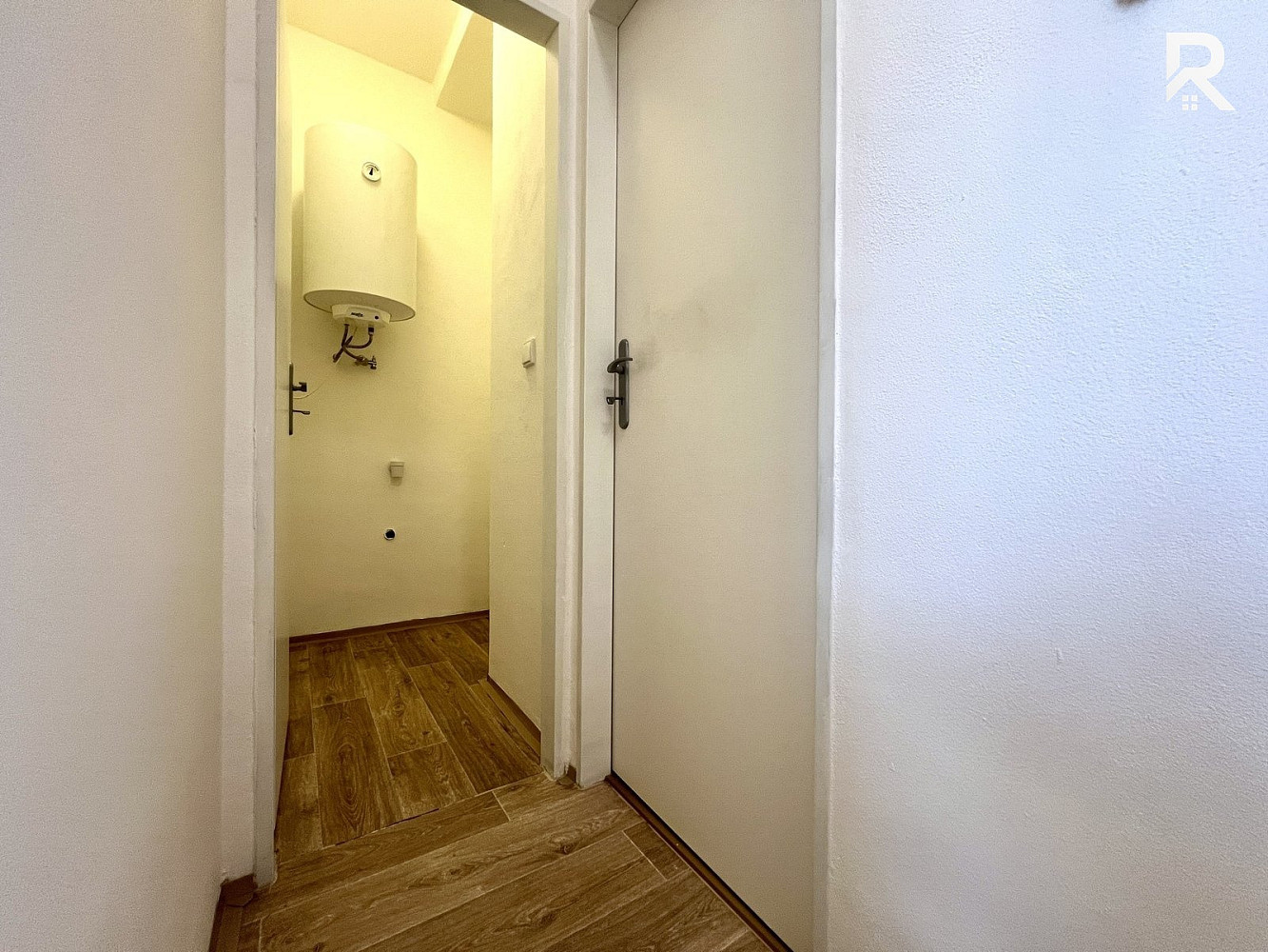 Pronájem bytu 1+1 31 m² - Więcej