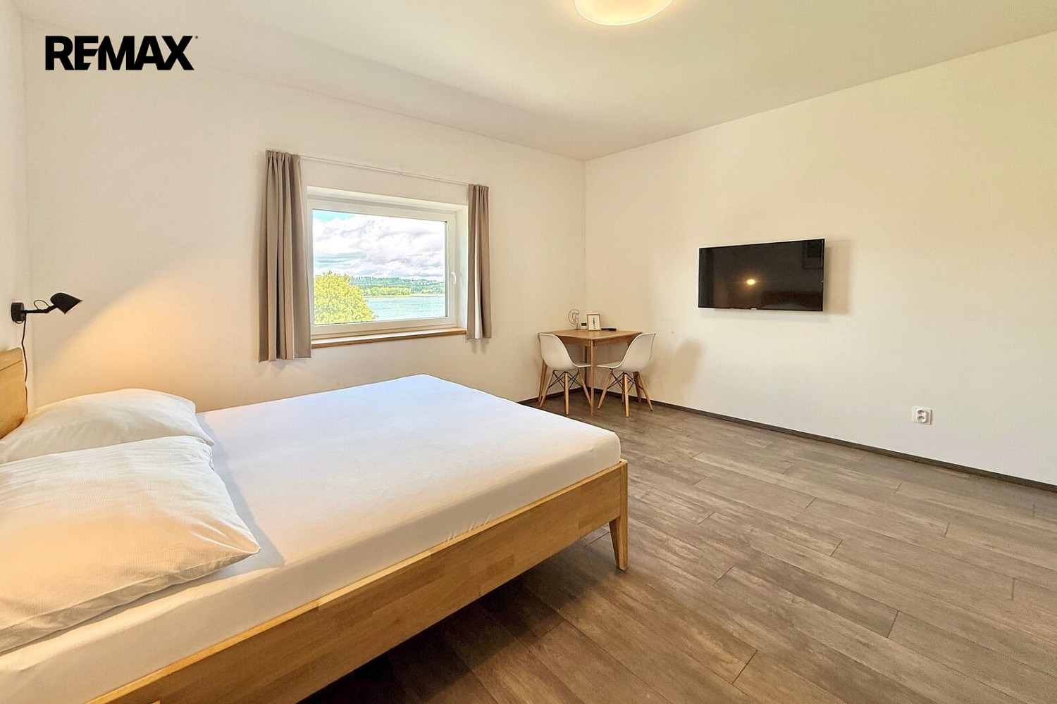 Prodej bytu 1+kk 28 m² – fotografie 5