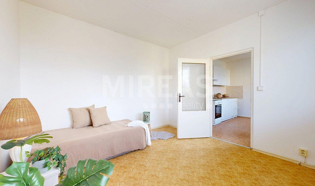Prodej bytu 3+1 65 m², Milovice – náhled fotky 4