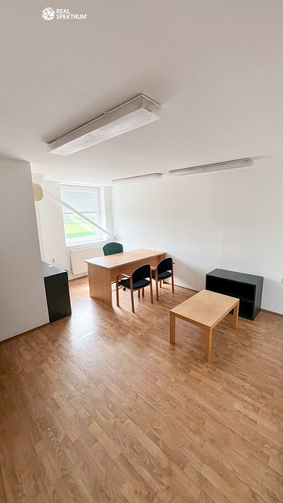 Prodej výrobních prostor 628 m² – fotografie 3