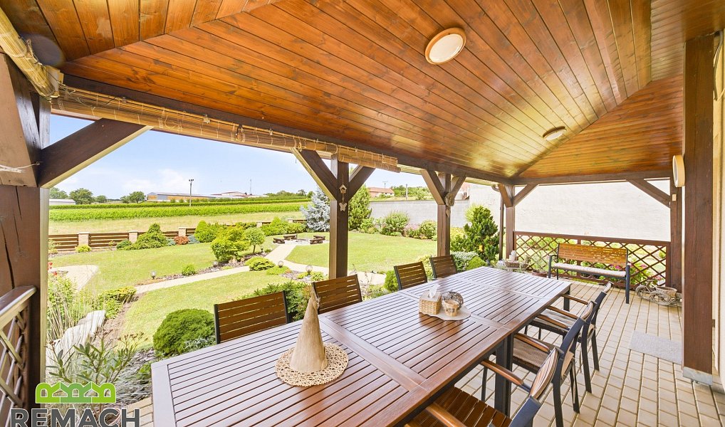 Prodej domu 335 m² s pozemkem 937 m², Blatnice pod Svatým Antonínkem – náhled fotky 8