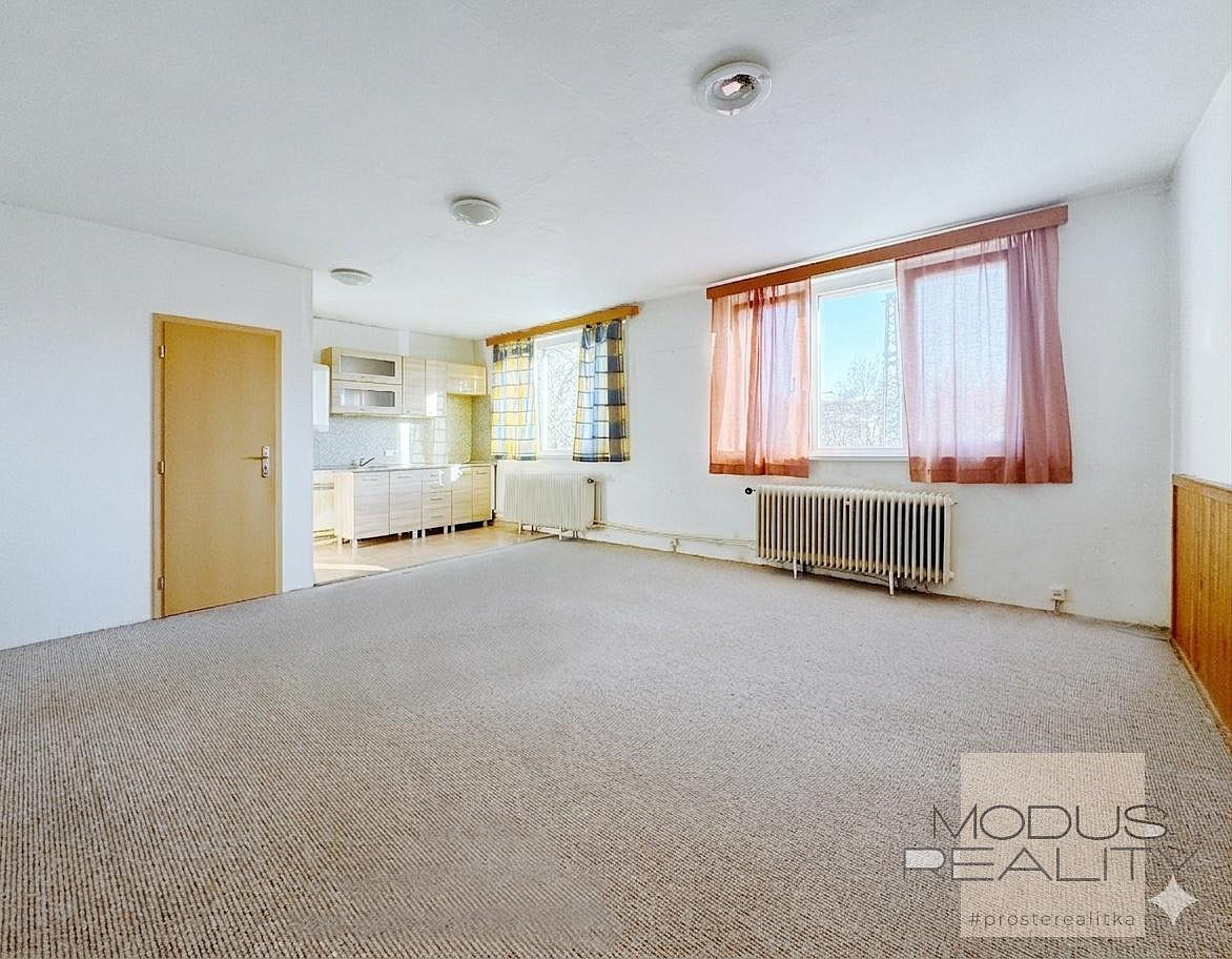 Pronájem kanceláře 35 m² — photo 4