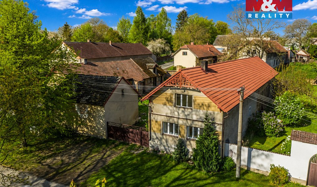 Prodej domu 188 m² s pozemkem 1 079 m², Nepoměřice – náhled fotky 3