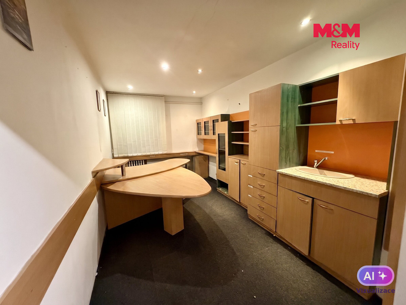 Pronájem skladovacích prostor 1 000 m² – fotografie 4