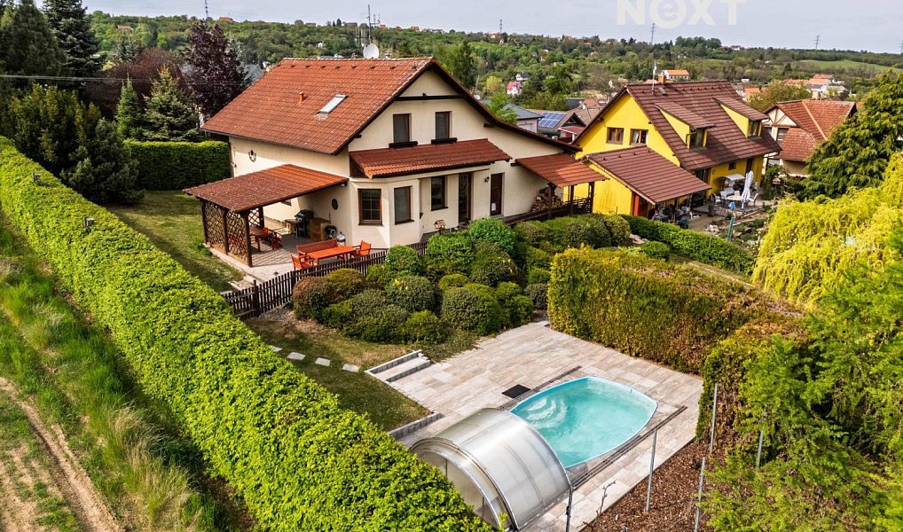 Prodej domu 165 m² s pozemkem 1 164 m², Svinařov – fotka 1 z 30