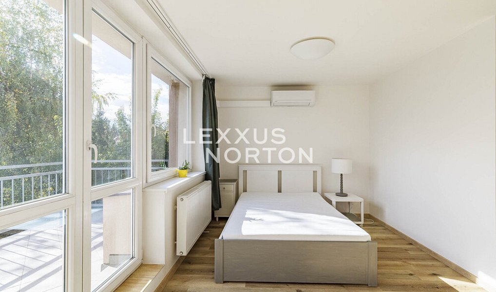 Pronájem bytu 1+kk 35 m², Praha – náhled fotky 9