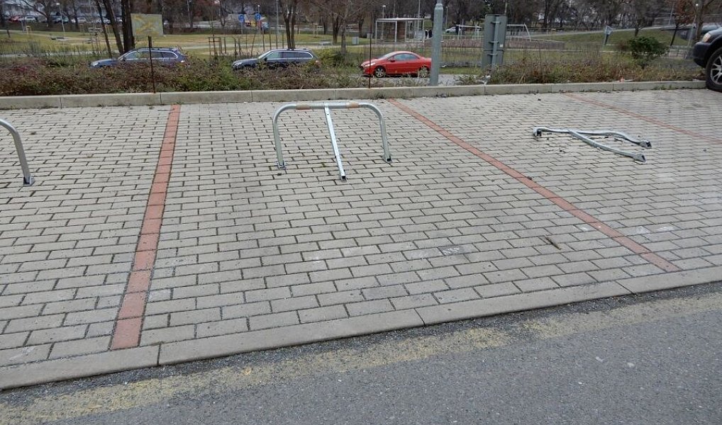 Parkovací stání, Praha 9 - Vysočany, Ocelářská, Praha – fotka 1 z 4