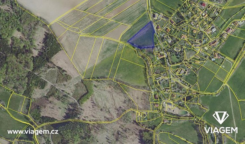 Prodej pole 1 177 m², Velké Popovice – náhled fotky 2