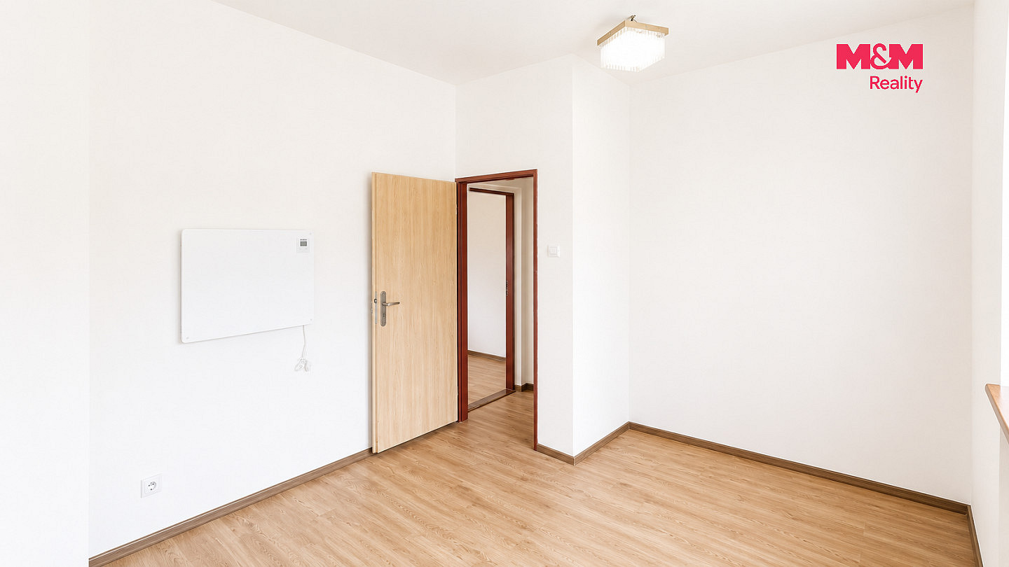 Pronájem bytu 2+1 55 m² – fotografie 4