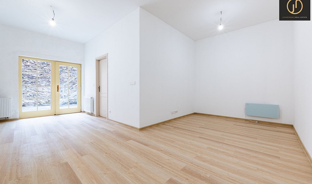 Prodej bytu 2+kk 51 m², Jáchymov – náhled fotky 2
