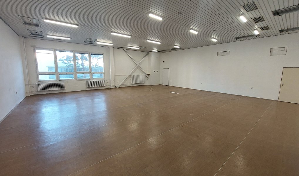 Pronájem kanceláře 147 m², Hodonín – fotka 1 z 3