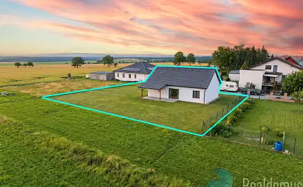 Prodej domu 82 m² s pozemkem 858 m², Želeč, okres Tábor