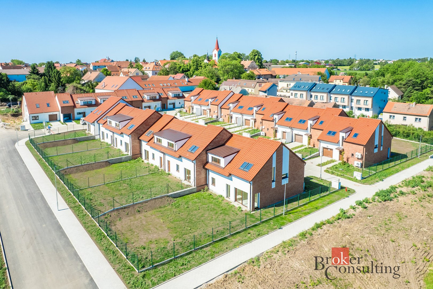 Prodej domu 161 m² s pozemkem 437 m², Ořech