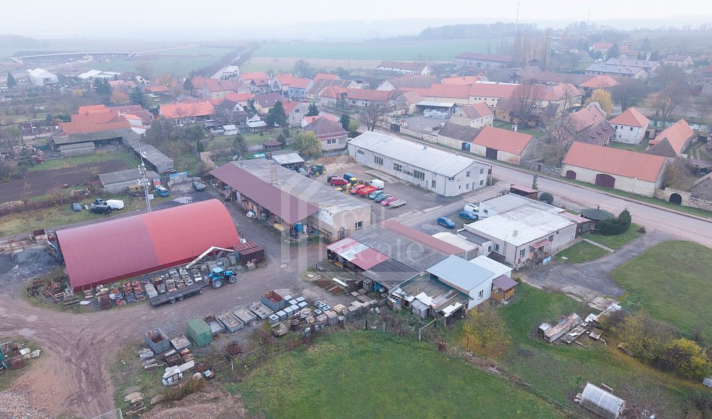 Prodej pozemku 161 602 m², Třebíz – náhled fotky 15