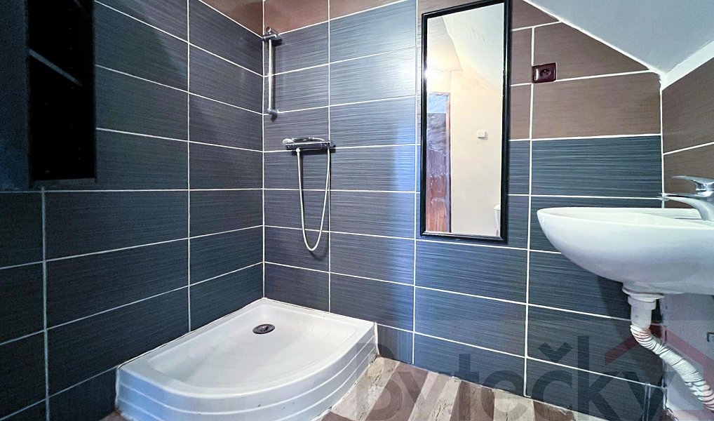 Prodej domu 129 m² s pozemkem 482 m², Pyšely – náhled fotky 20