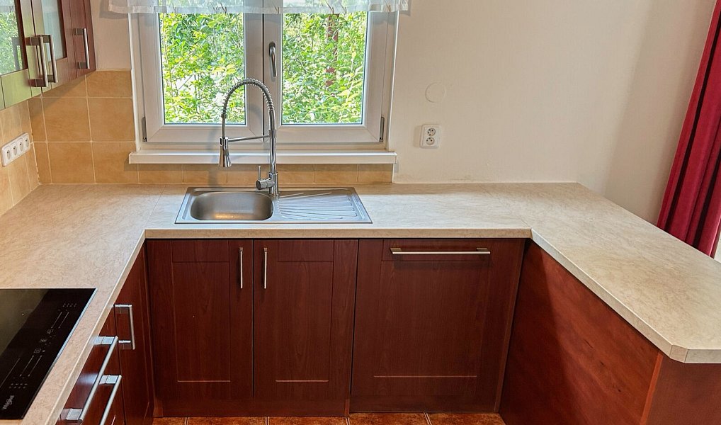 Prodej domu 206 m² s pozemkem 673 m², Chýnice – náhled fotky 7