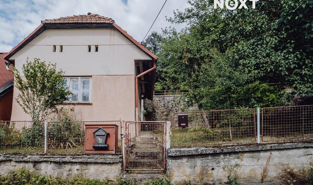 Prodej domu 80 m² s pozemkem 279 m², Zlámanec – náhled fotky 2