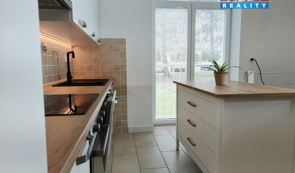 Prodej bytu 3+kk 77 m², Janovice nad Úhlavou – náhled fotky 7