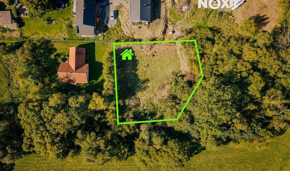 Prodej stavebního pozemku 1 469 m², Chotěbuz – náhled fotky 3
