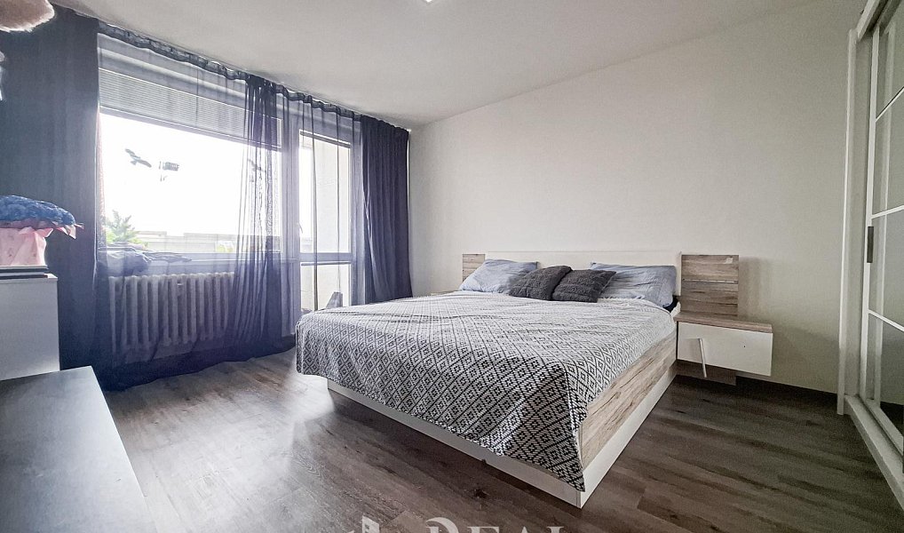 Prodej bytu 3+1 78 m², Chomutov – náhled fotky 3
