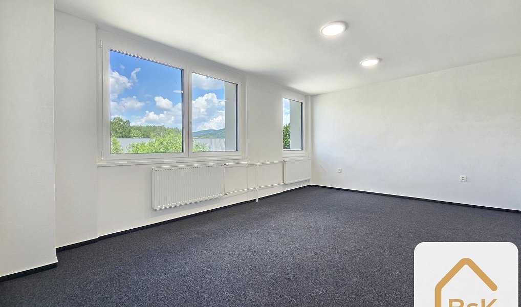 Prodej ubytovacího objektu 1 880 m², Zlatá Olešnice – náhled fotky 14