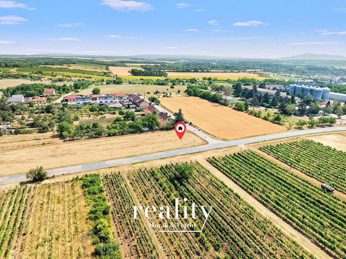 Prodej stavebního pozemku 883 m² – fotografie 5