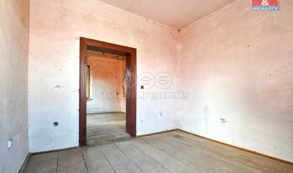 Prodej domu 300 m² s pozemkem 635 m², Plesná – náhled fotky 14