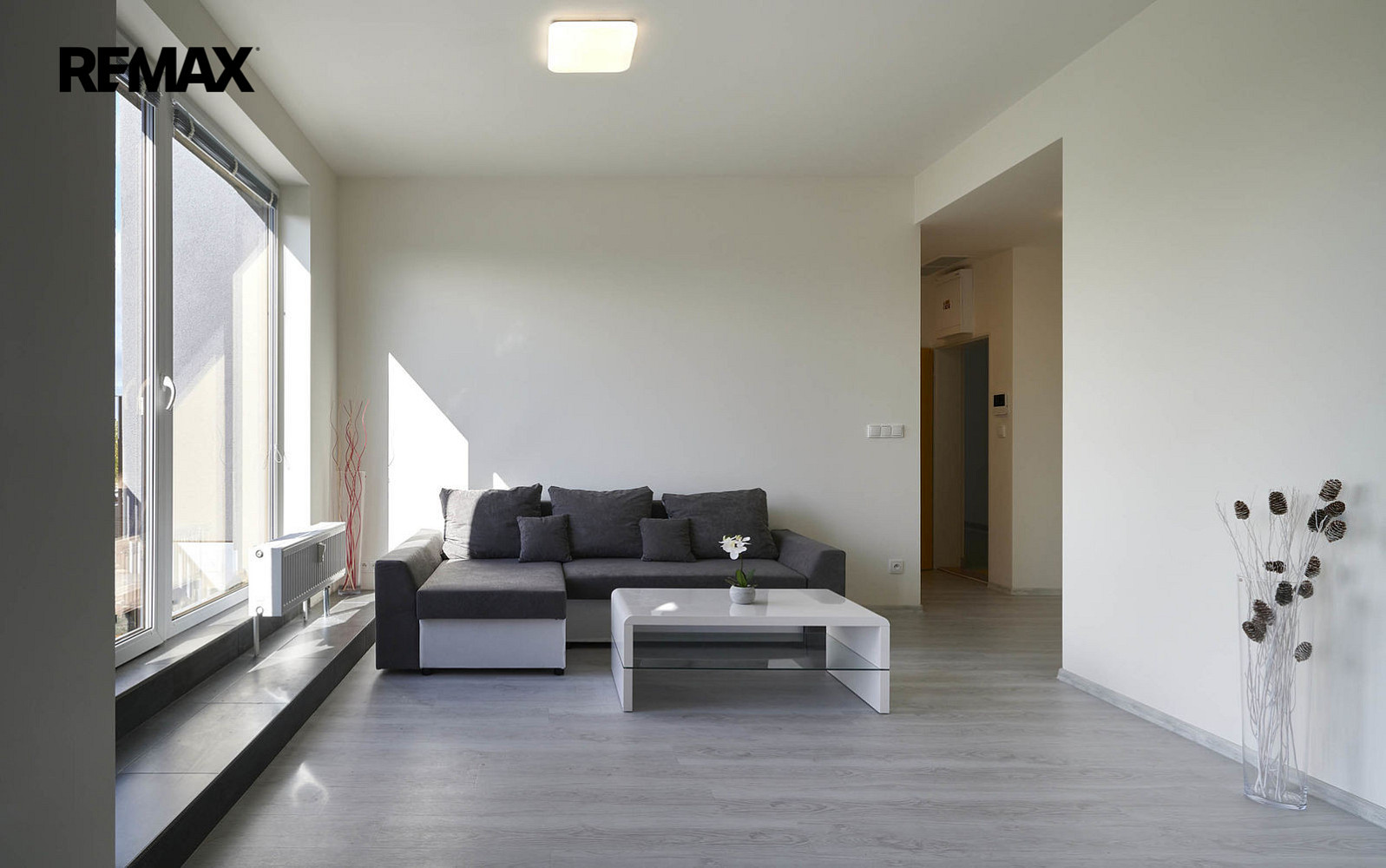 Pronájem bytu 4+kk 102 m² – fotografie 2