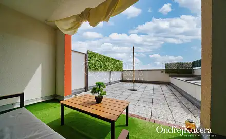 Prodej bytu 1+kk 70 m²