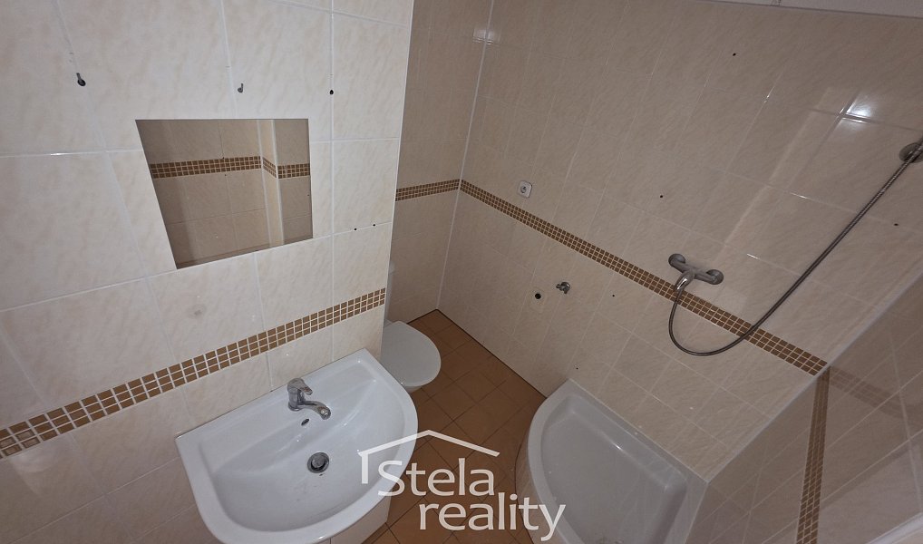 Pronájem bytu 1+1 44 m², Bruntál – náhled fotky 2