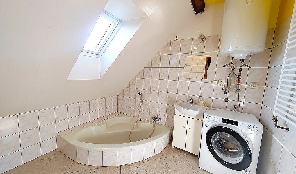 Prodej domu 245 m² s pozemkem 4 679 m², Zašová – náhled fotky 27