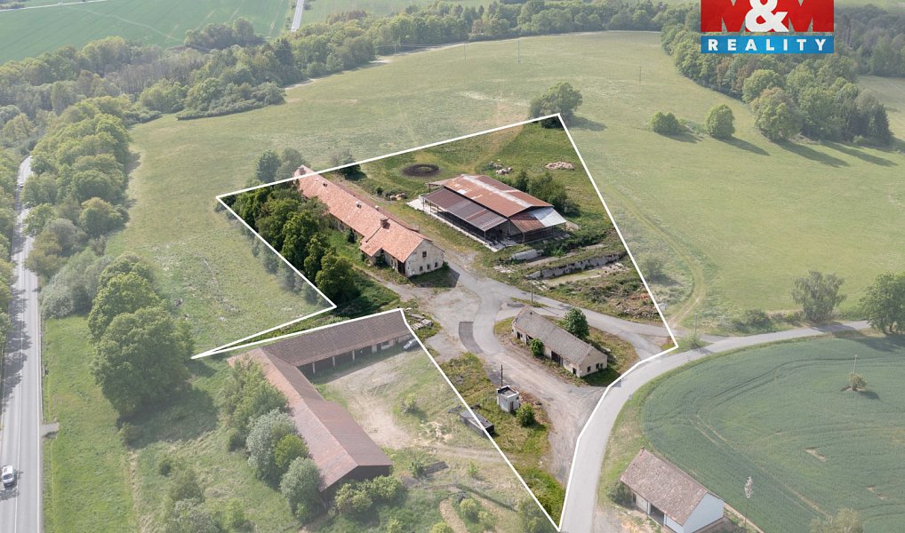 Prodej zemědělského objektu 2 087 m², Životice – náhled fotky 11
